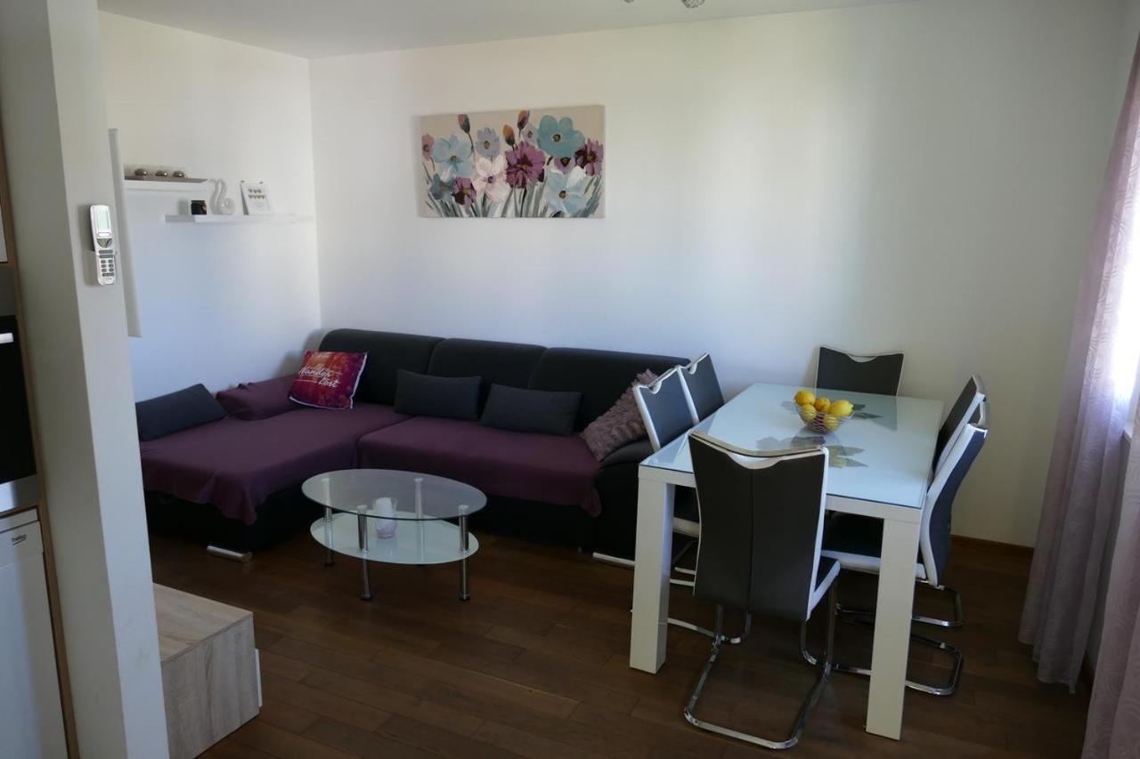Apartamento Heidi Podstrana Exterior foto